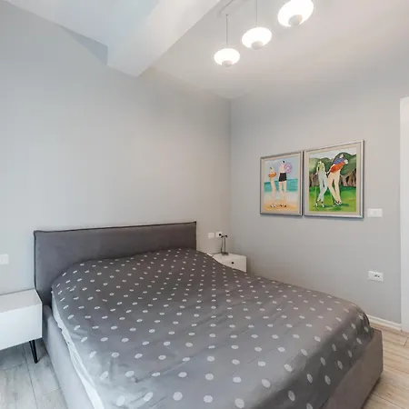 The Funky By Pikhost Apartman *