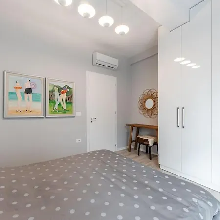 The Funky By Pikhost Apartamento Tirana